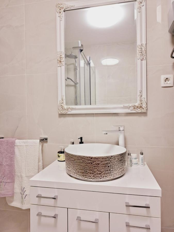 Apartman Maja **** Apartment Sibenik Exterior photo